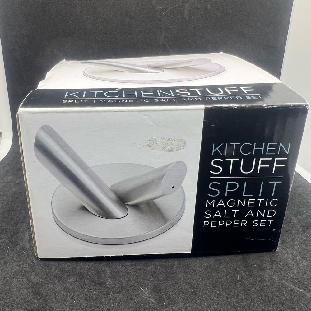 Silver Magnetic Salt and Pepper Shaker Set